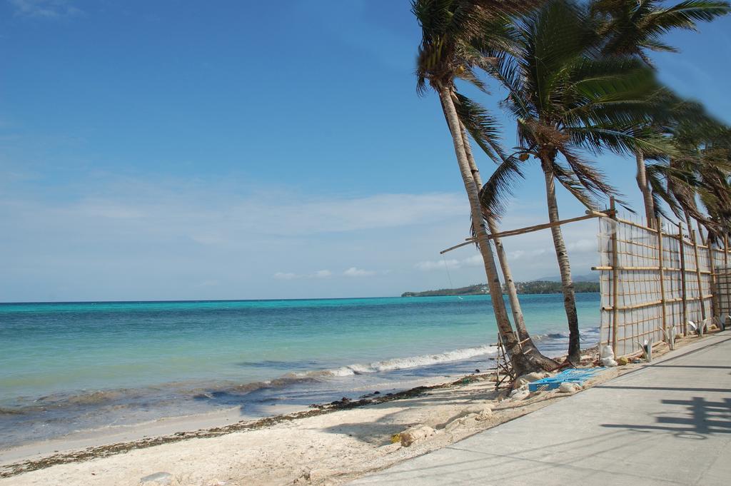 Bolabog Beach Resort Balabag  Esterno foto